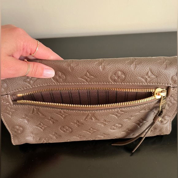 Louis Vuitton Petillante Monogram Empreinte Clutch - excellent condition! - Picture 7 of 16